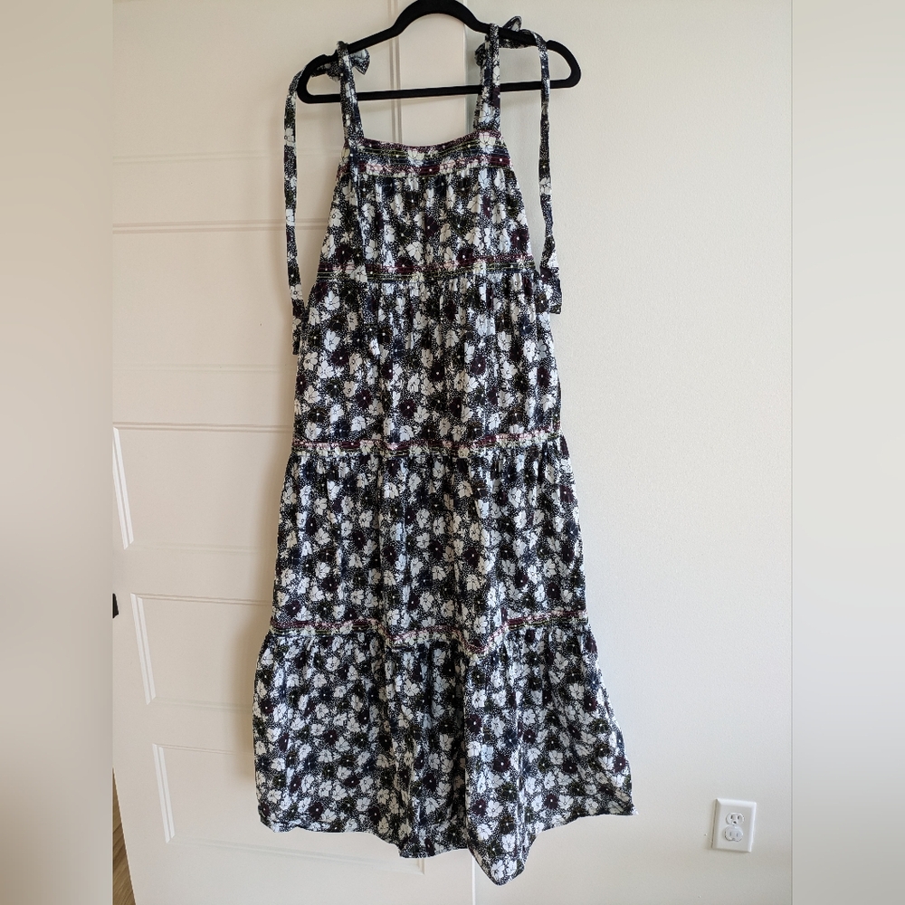 Warm Black and White Tiered Ruffled Maxi Sundress